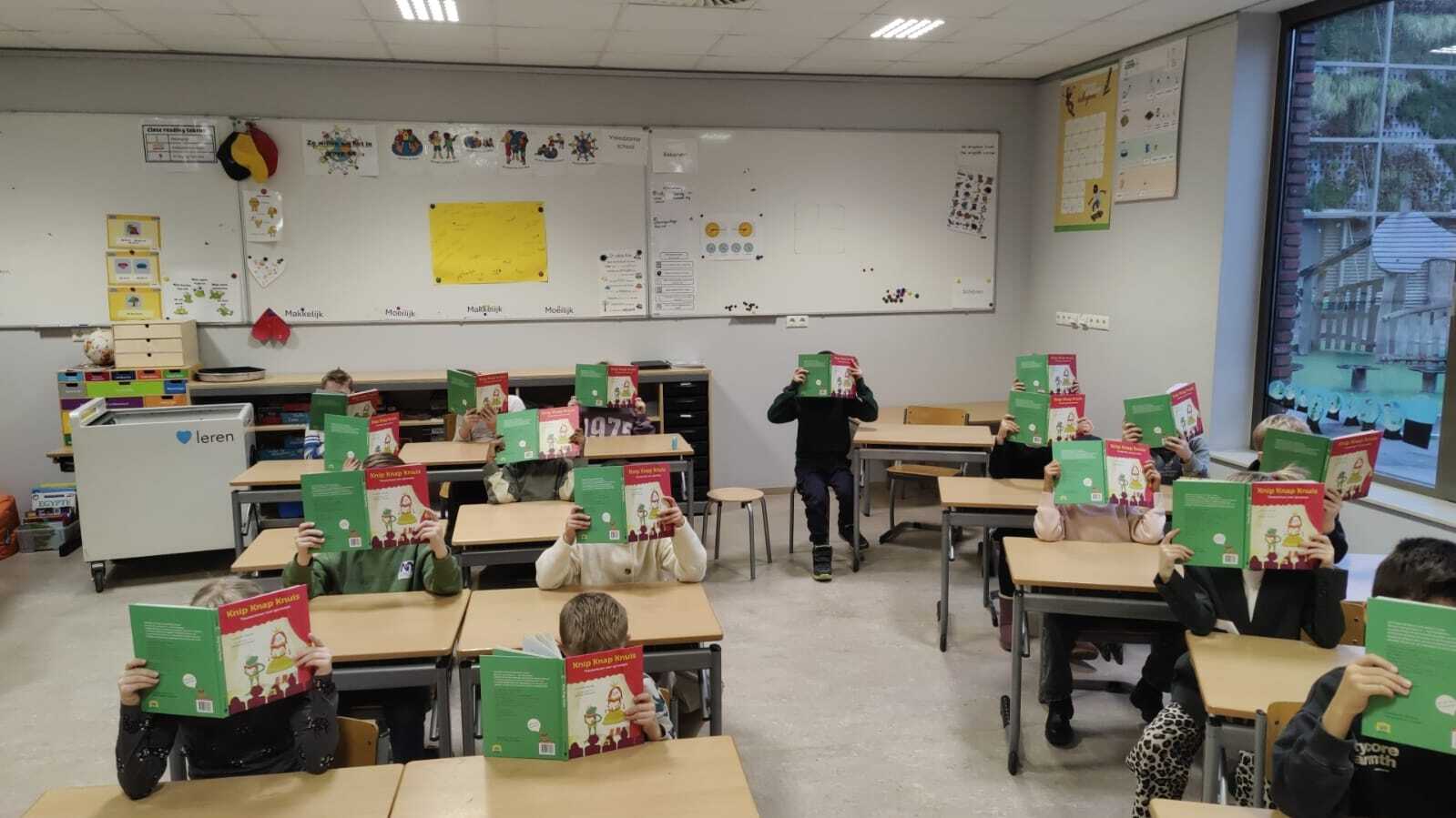 Theaterlezen gastles (workshop) voor scholen | Technisch lezen met plezier